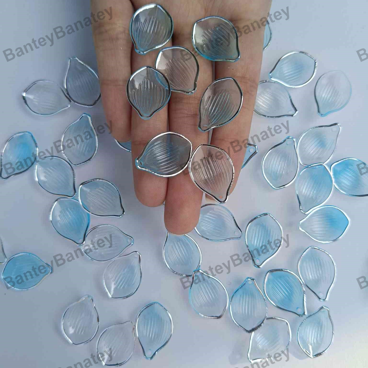 leaf Blue with silver lining (1)